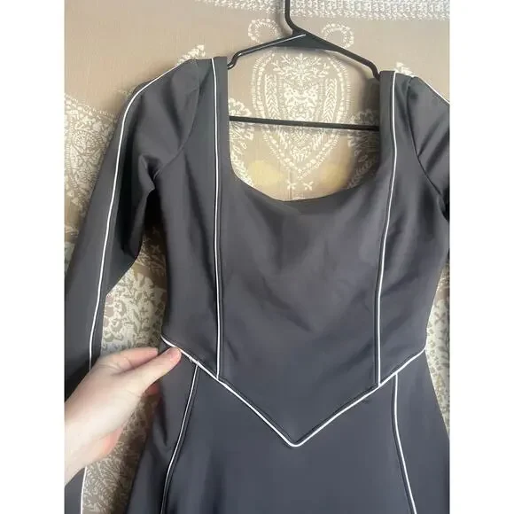 Yellow YLLW the Label Bailey Long Sleeve Tennis Dress in Charcoal Size Small - Picture 5 of 8